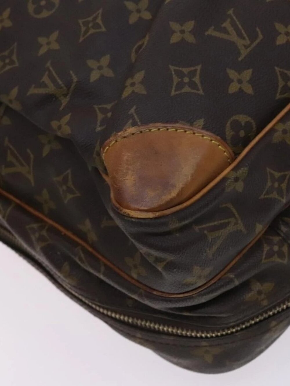 LOUIS VUITTON Monogram Sac 24 Earl Boston Bag - Picture 4 of 16